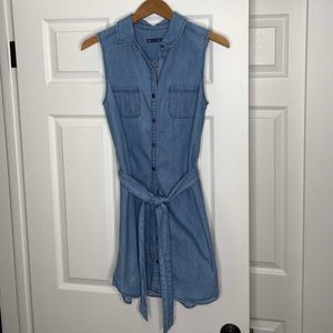 Gap Lightweight Denim Dress Small